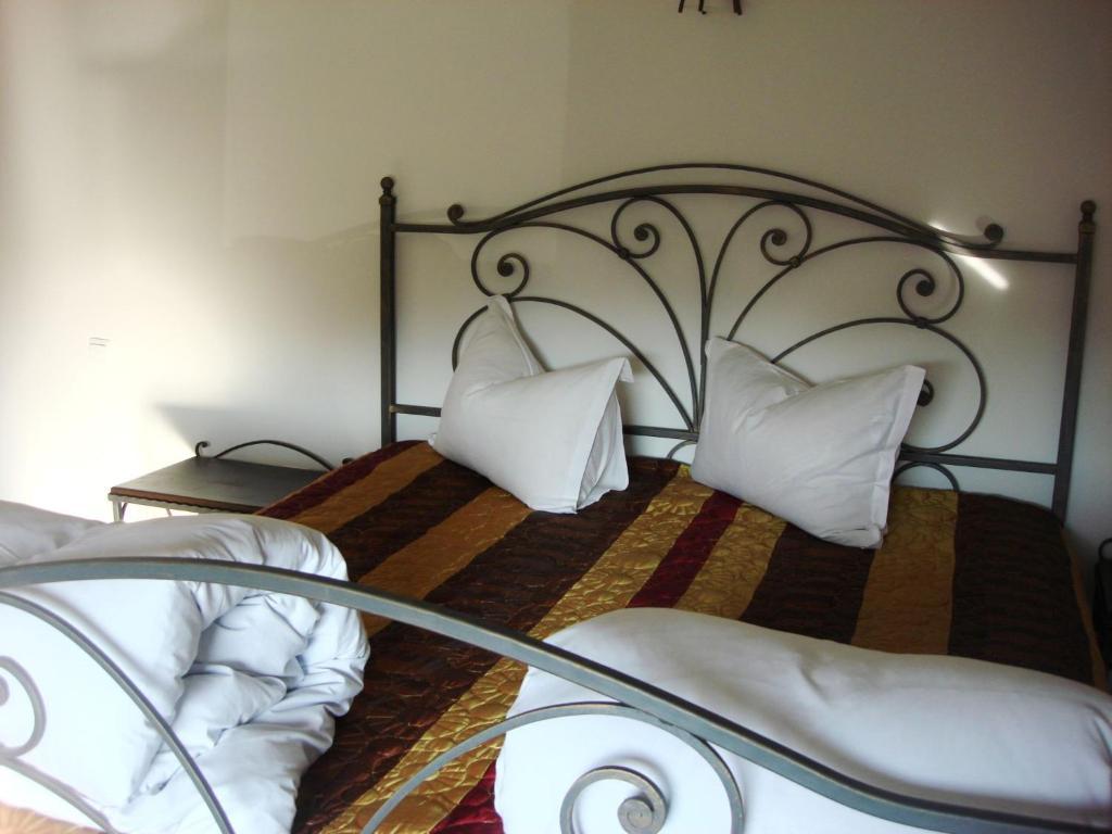 Pension La Taticu Sacalaseni Номер фото