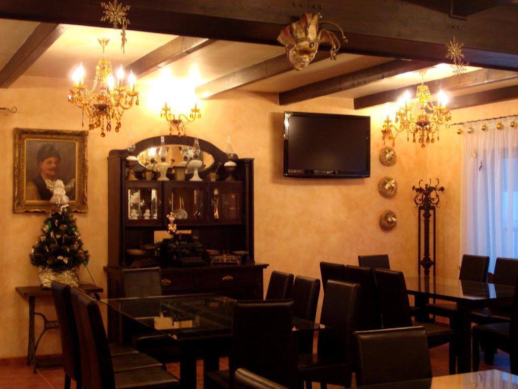 Pension La Taticu Sacalaseni Екстер'єр фото